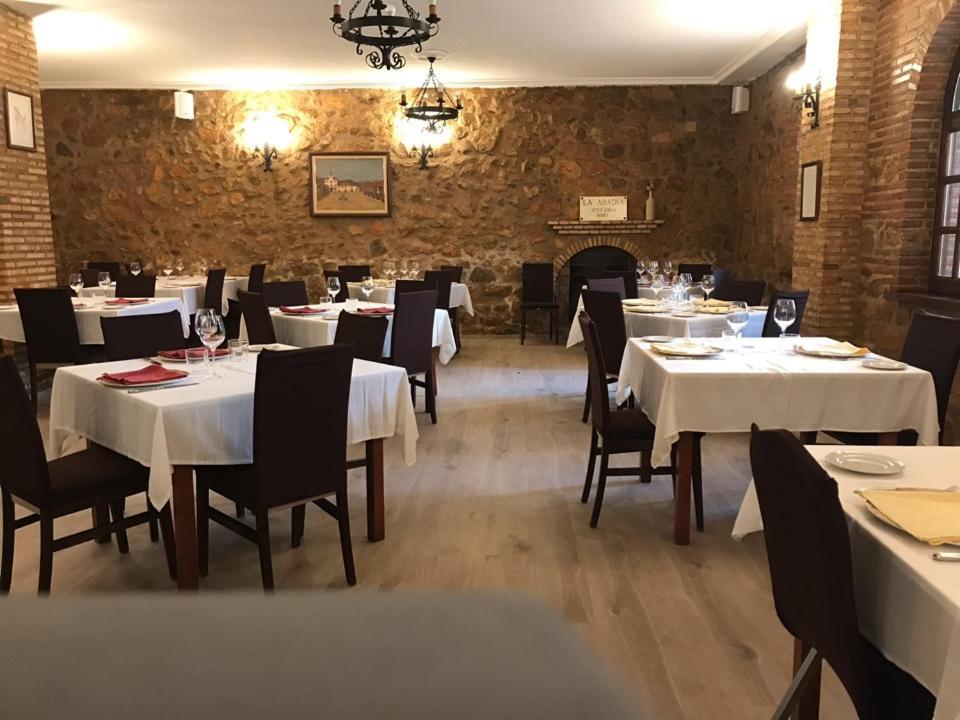 Hospedium Hotel Rural Abadia De Yuste กัวกอสเตยุสเต ภายนอก รูปภาพ