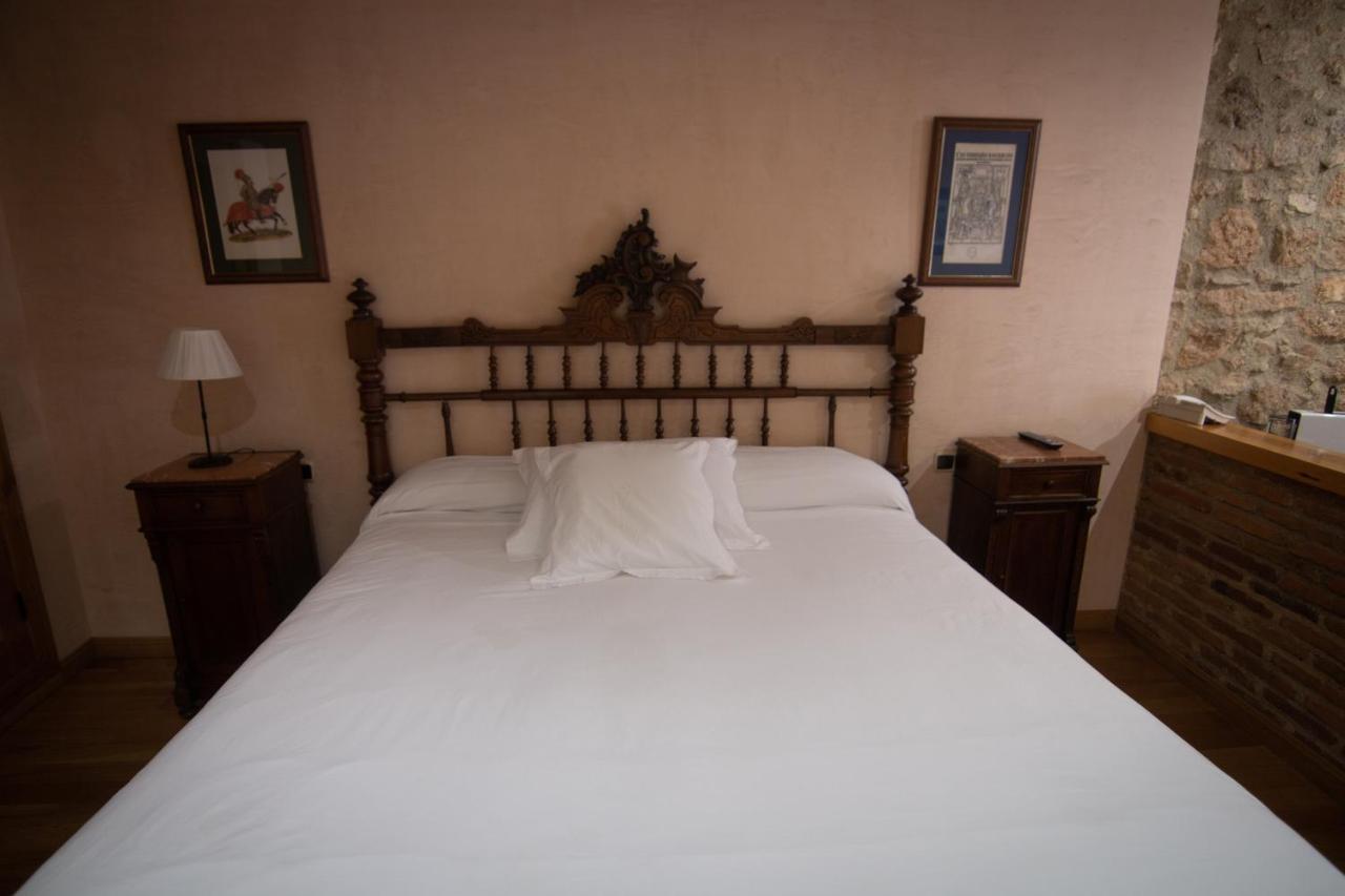Hospedium Hotel Rural Abadia De Yuste กัวกอสเตยุสเต ภายนอก รูปภาพ
