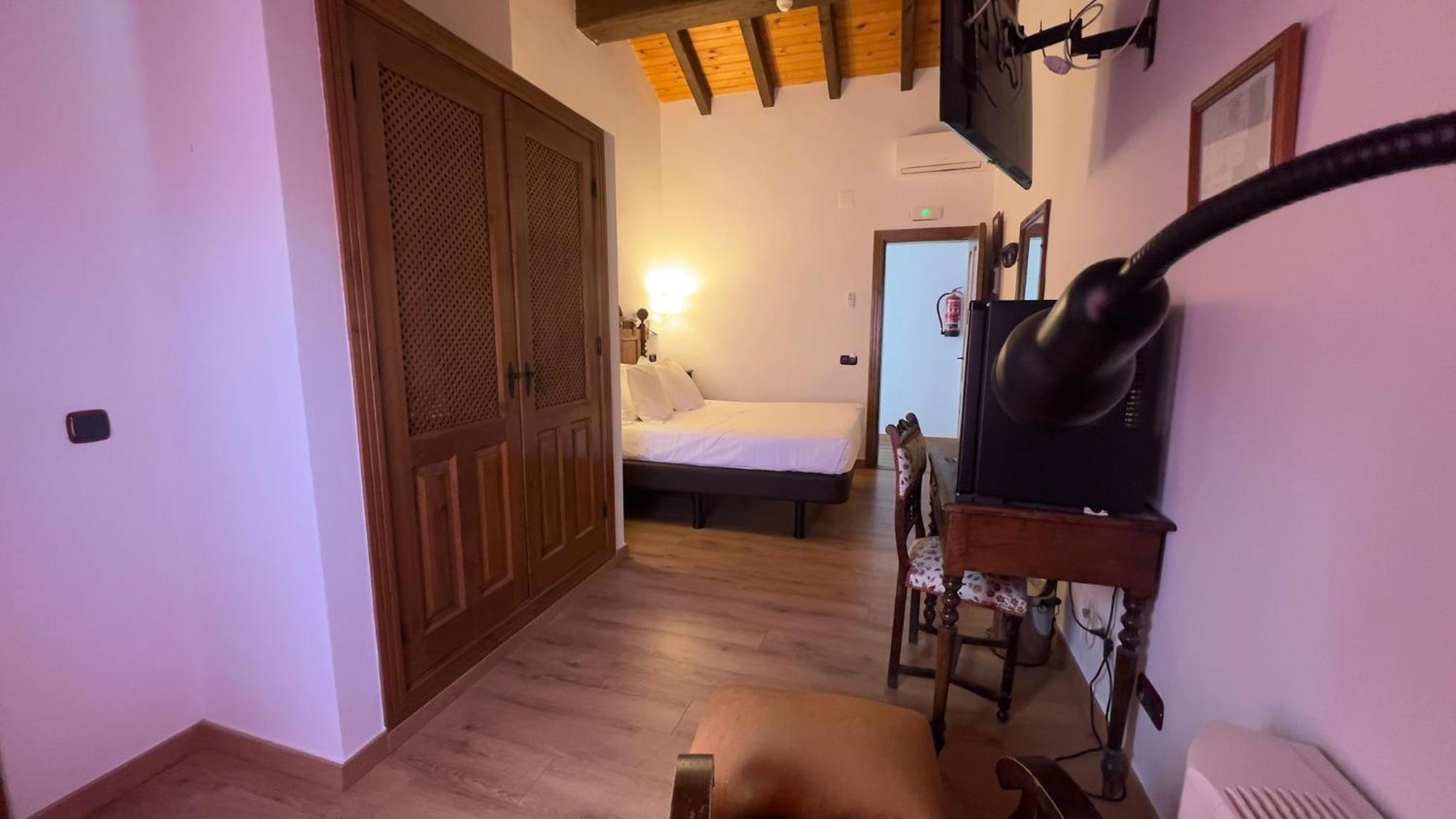 Hospedium Hotel Rural Abadia De Yuste กัวกอสเตยุสเต ภายนอก รูปภาพ